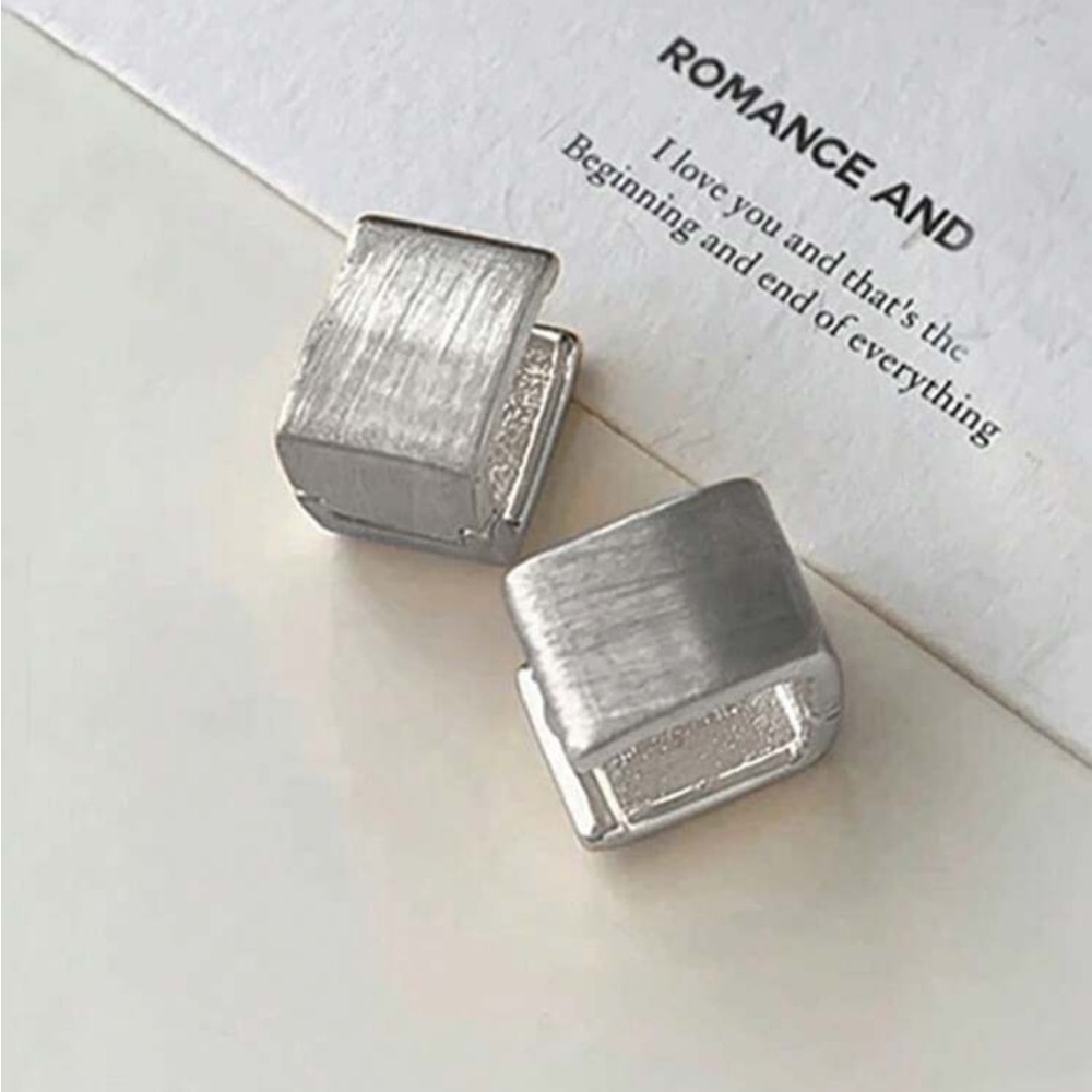 Silver hoop cuff earrings M1733